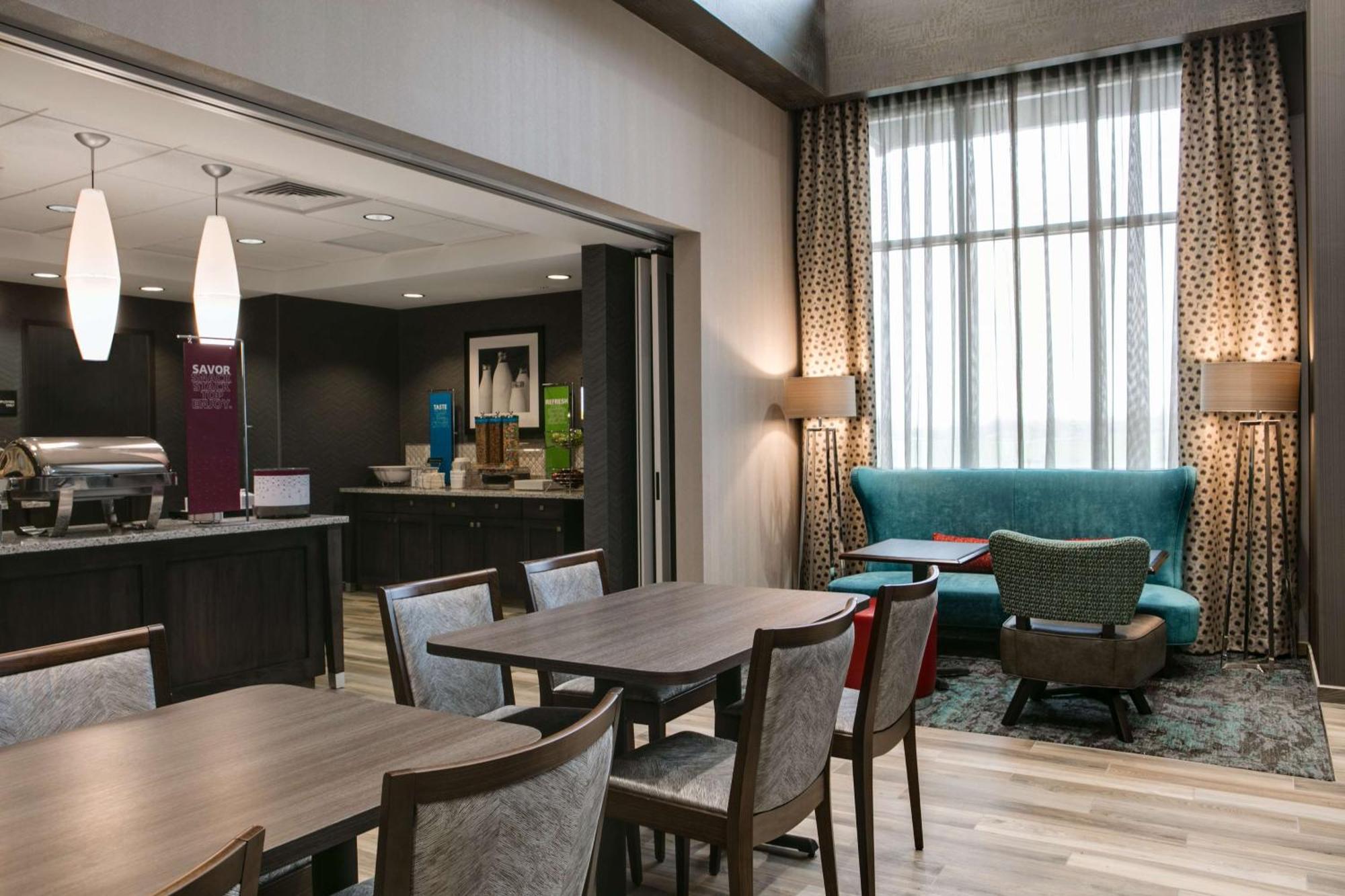 Hampton Inn By Hilton Wichita Northwest Exterior photo