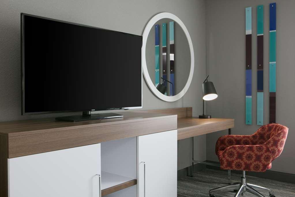 Hampton Inn By Hilton Wichita Northwest Room photo